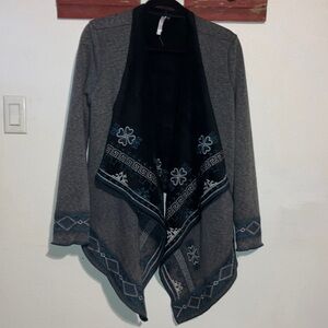 Monoreno Cardigan with Asymmetrical Design Gray Black with White Blue Embroidery